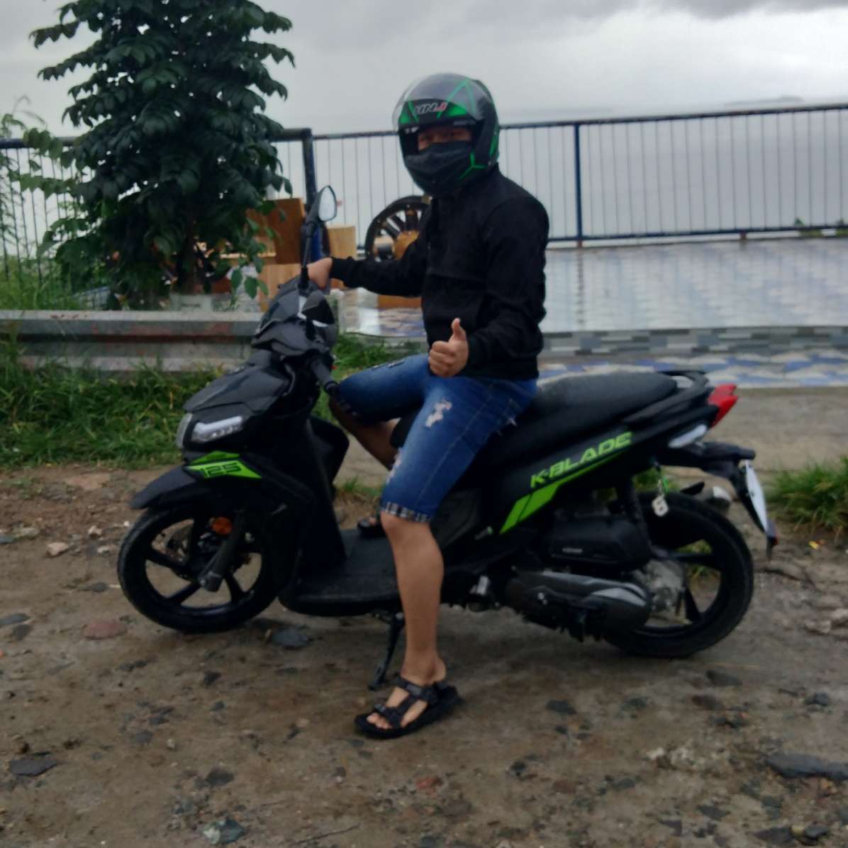 author-avatar