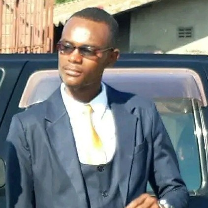 author-avatar